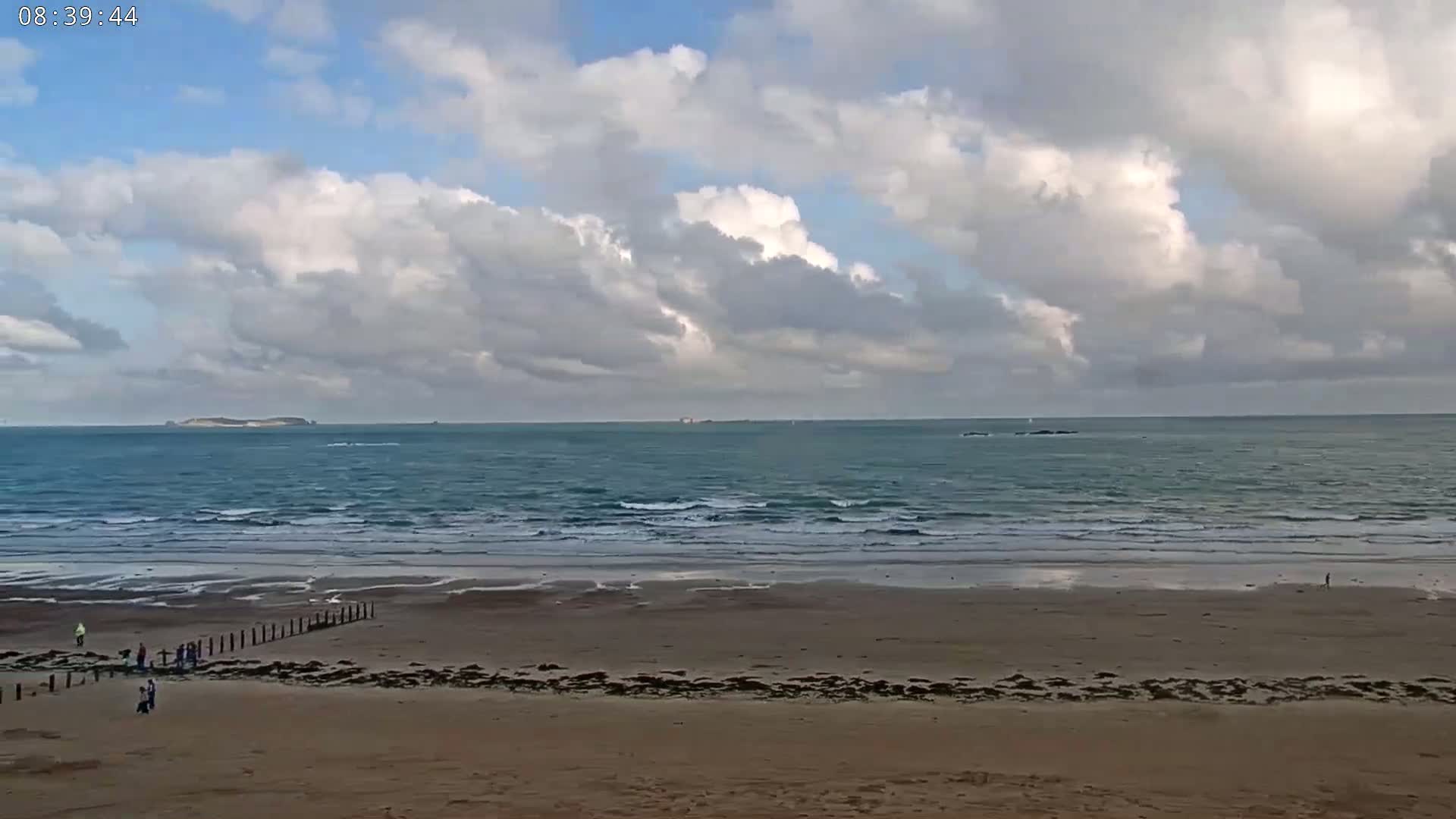 Saint-Malo - Plage de La Hoguette Beach Live Cam - Saint-Malo, Ille-et-Vilaine, Bretagne, France