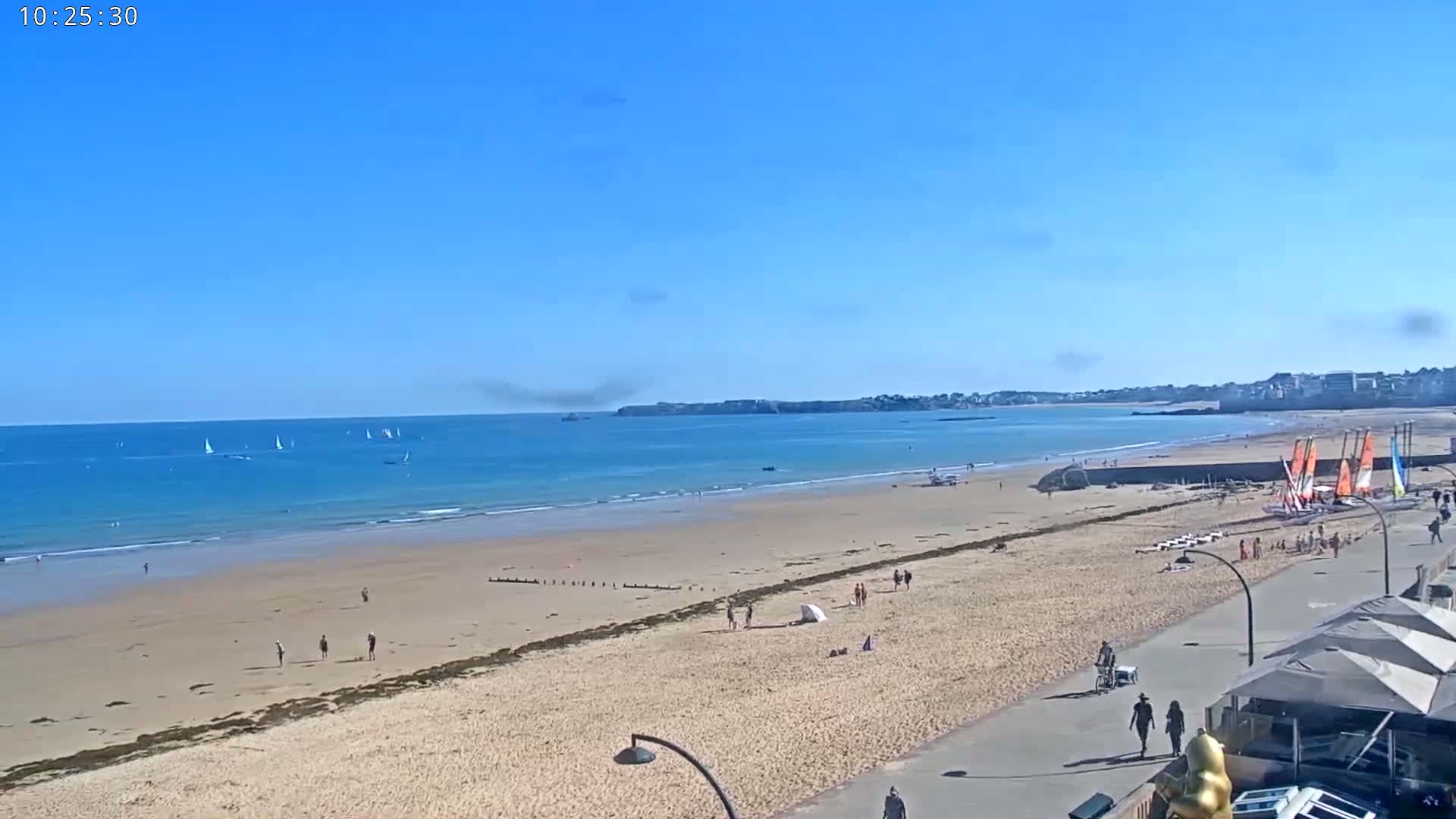 Saint-Malo - Plage de La Hoguette Beach Live Cam - Saint-Malo, Ille-et-Vilaine, Bretagne, France