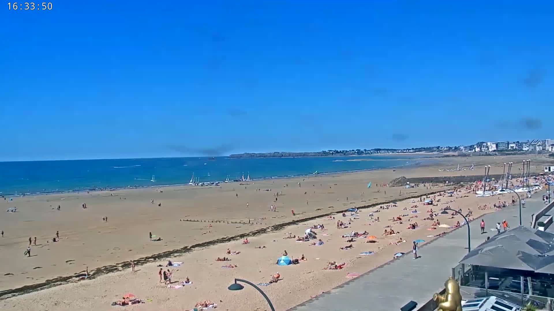 Saint-Malo - Plage de La Hoguette Beach Live Cam - Saint-Malo, Ille-et-Vilaine, Bretagne, France