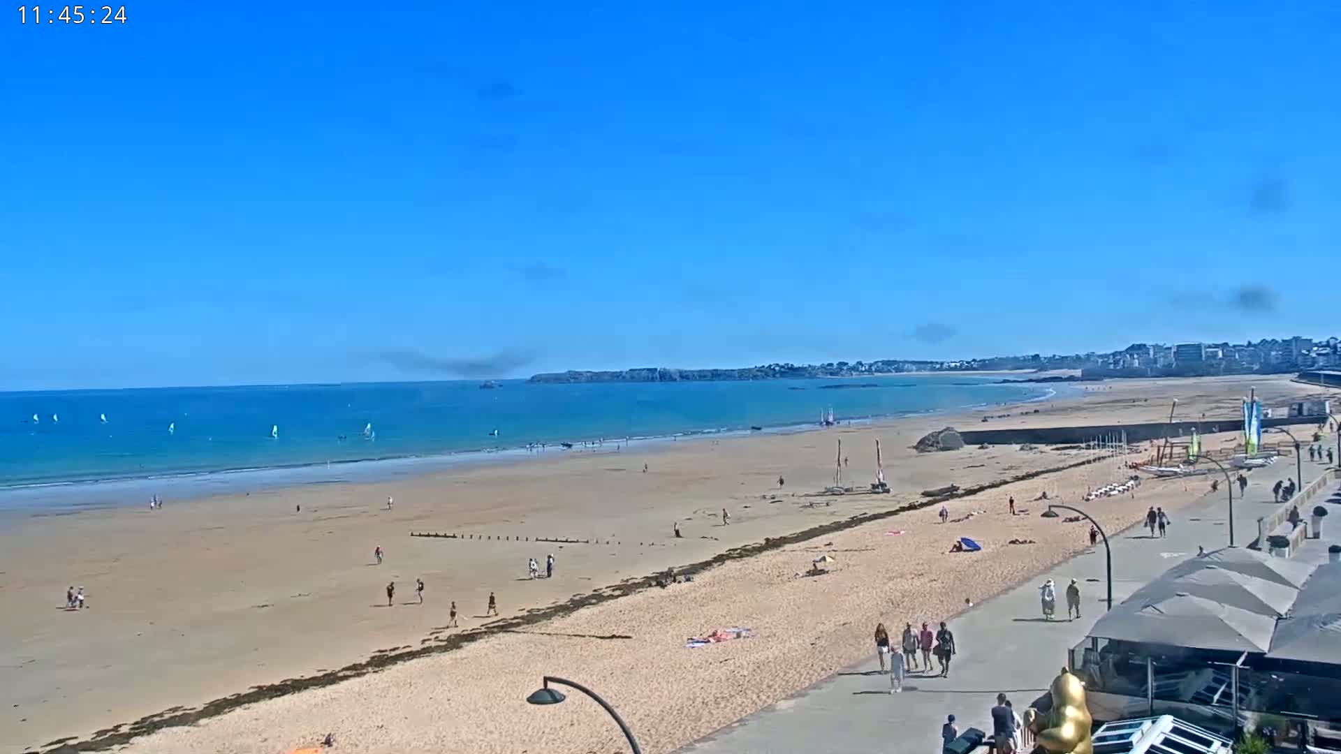 Saint-Malo - Plage de La Hoguette Beach Live Cam - Saint-Malo, Ille-et-Vilaine, Bretagne, France