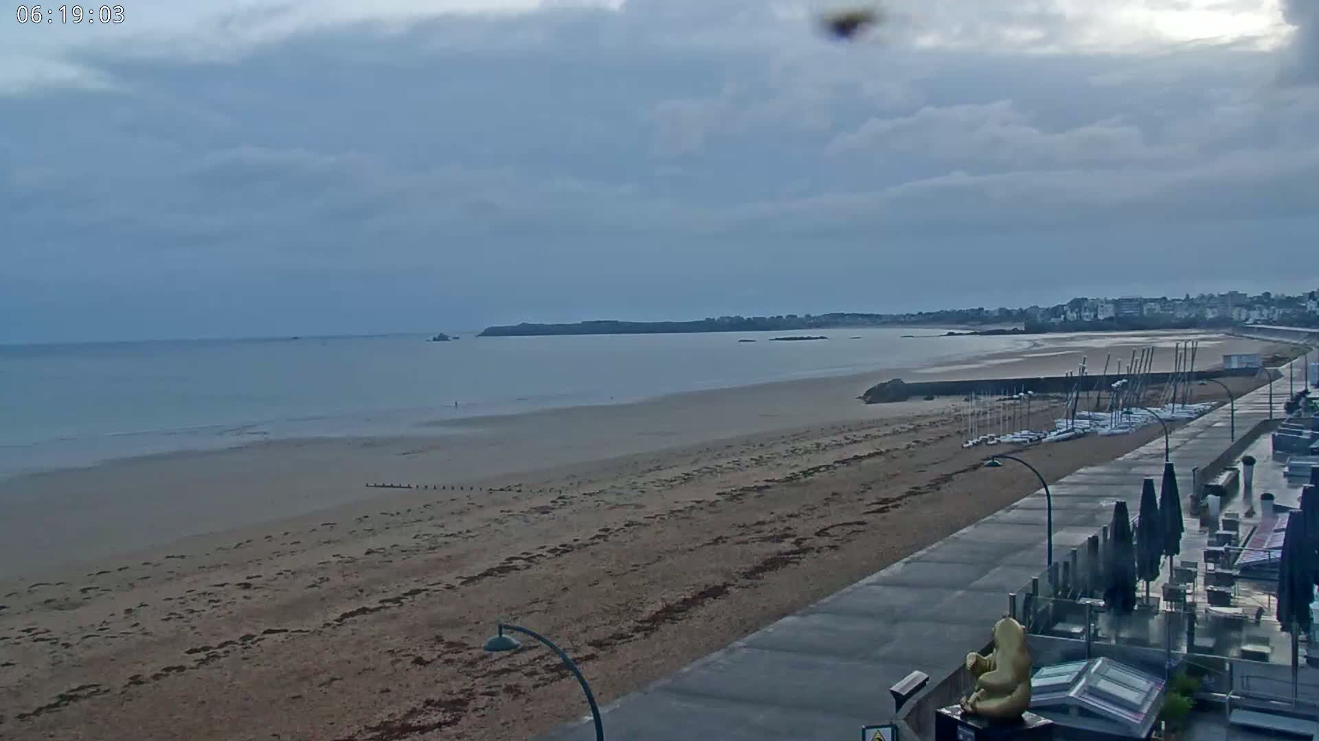 Saint-Malo - Plage de La Hoguette Beach Live Cam - Saint-Malo, Ille-et-Vilaine, Bretagne, France