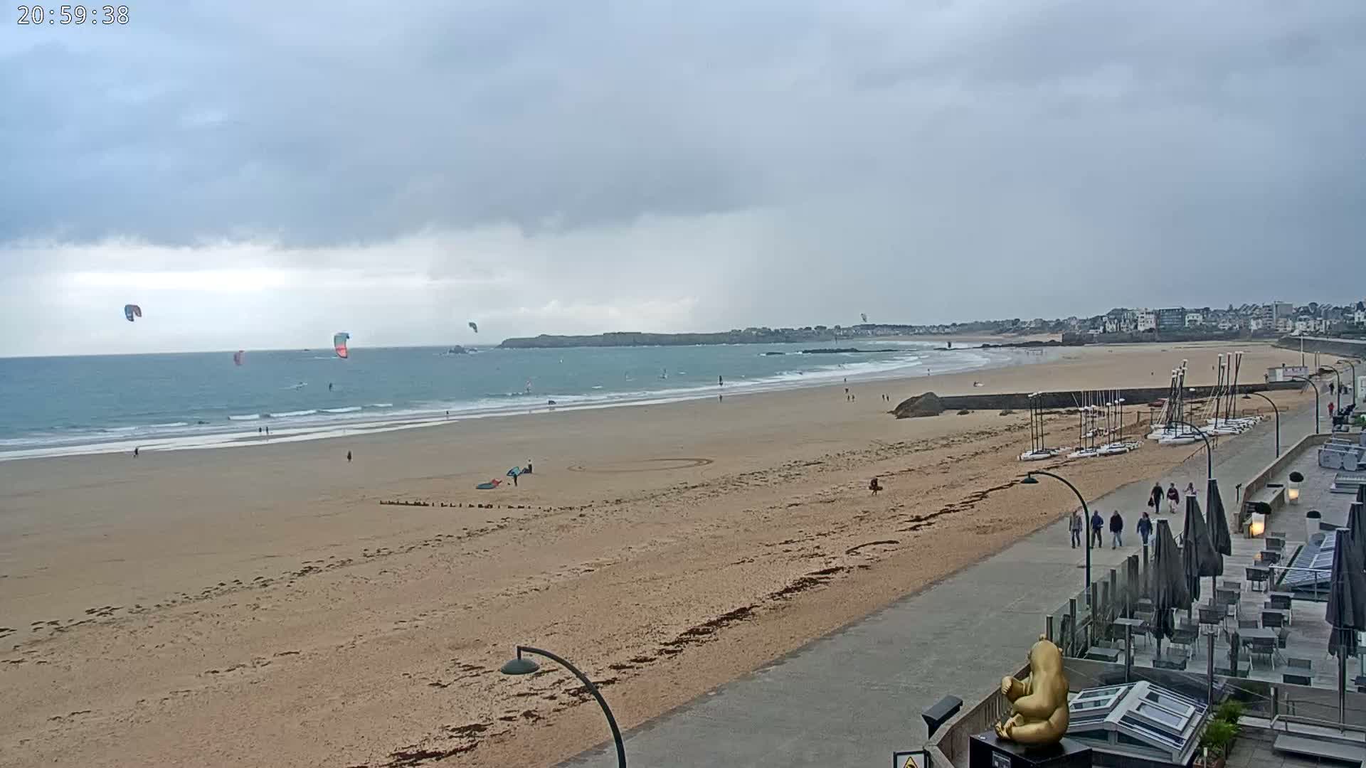 Saint-Malo - Plage de La Hoguette Beach Live Cam - Saint-Malo, Ille-et-Vilaine, Bretagne, France