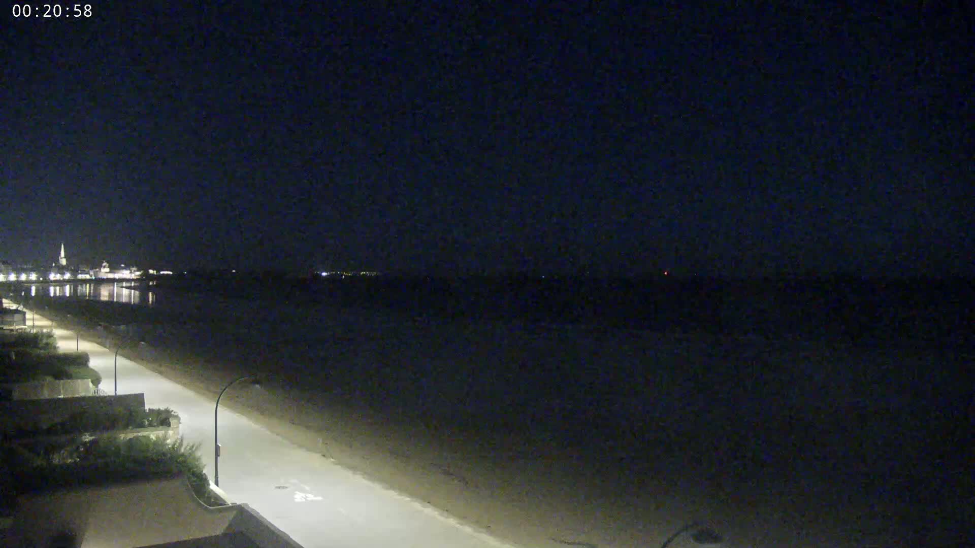 Saint-Malo - Plage de La Hoguette Beach Live Cam - Saint-Malo, Ille-et-Vilaine, Bretagne, France