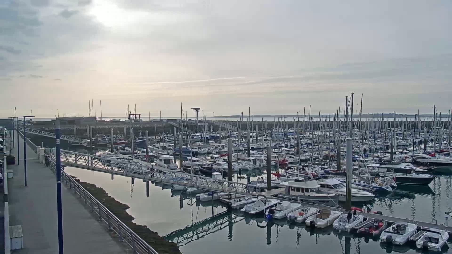 Saint-Cast-le-Guildo Marine & Beach Live Cam - Dinan, Cotes-d'Armor, Bretagne, France
