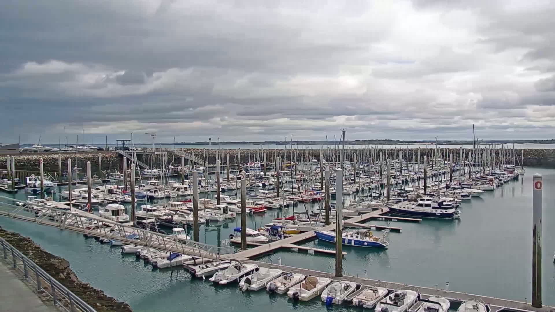 Saint-Cast-le-Guildo Marine & Beach Live Cam - Dinan, Cotes-d'Armor, Bretagne, France