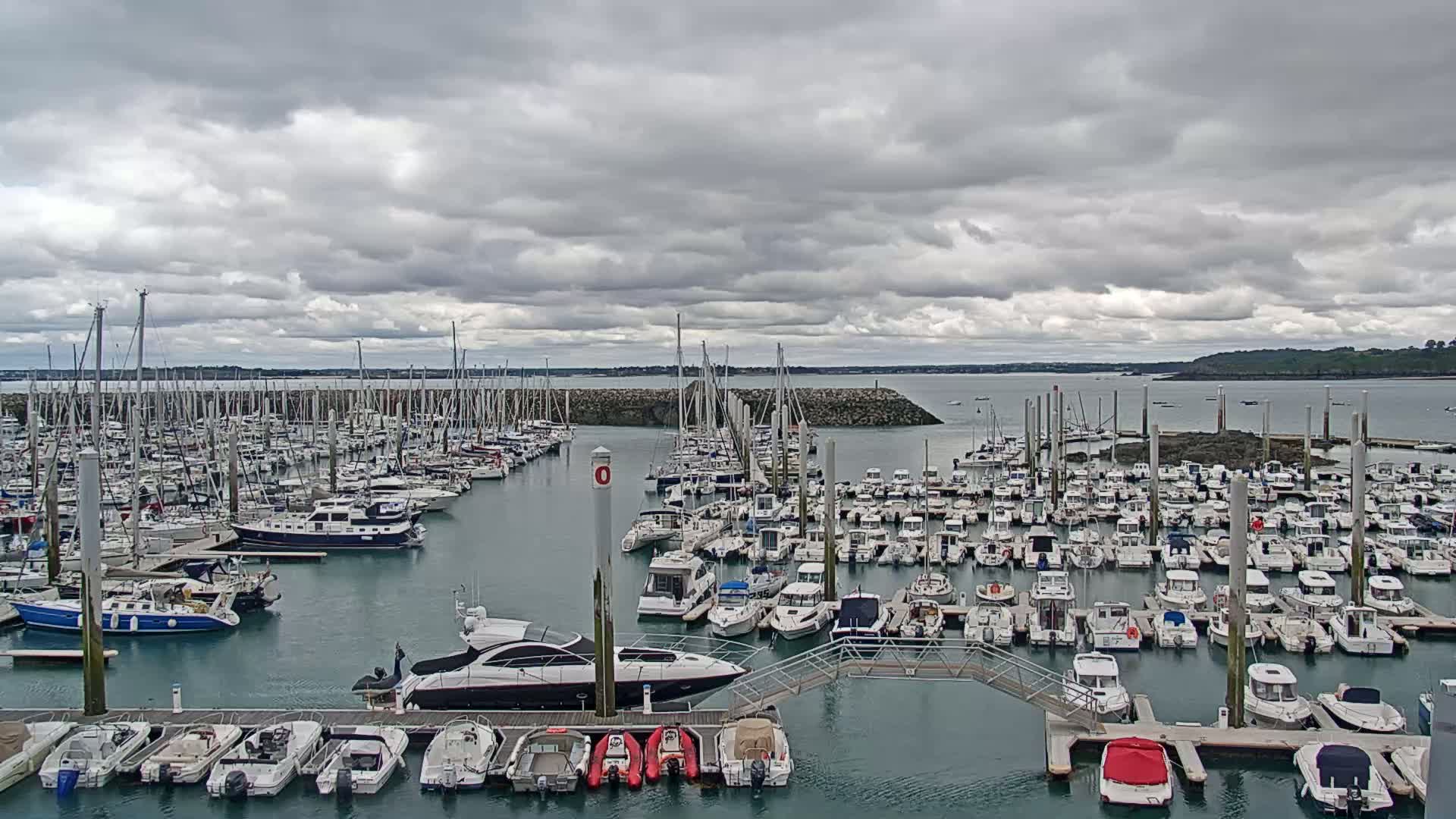 Saint-Cast-le-Guildo Marine & Beach Live Cam - Dinan, Cotes-d'Armor, Bretagne, France