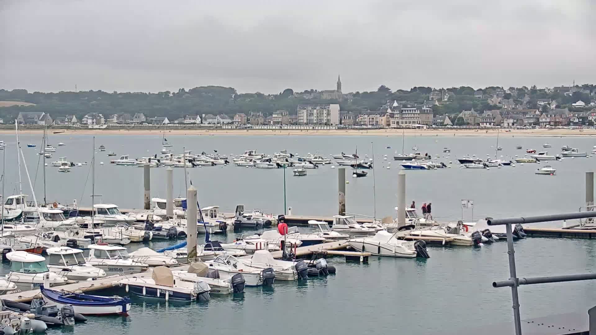 Saint-Cast-le-Guildo Marine & Beach Live Cam - Dinan, Cotes-d'Armor, Bretagne, France