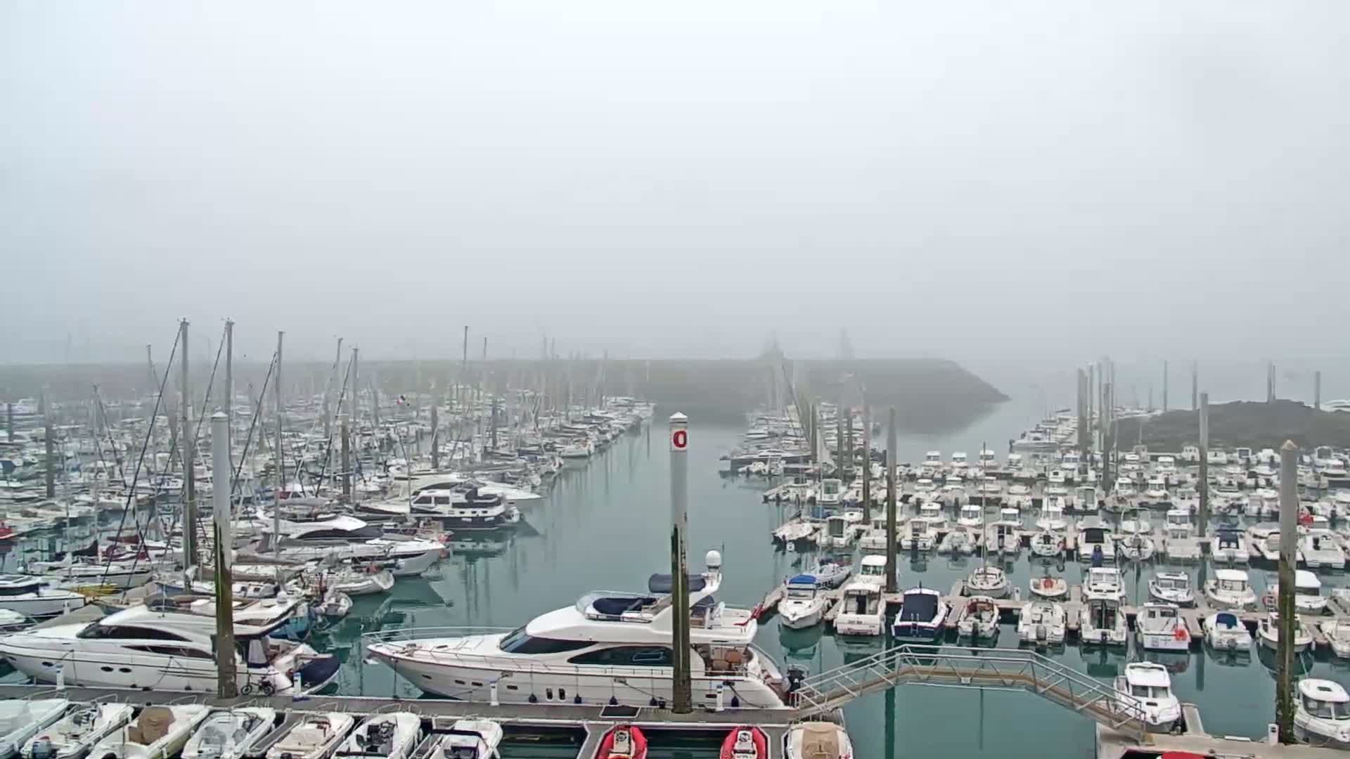 Saint-Cast-le-Guildo Marine & Beach Live Cam - Dinan, Cotes-d'Armor, Bretagne, France