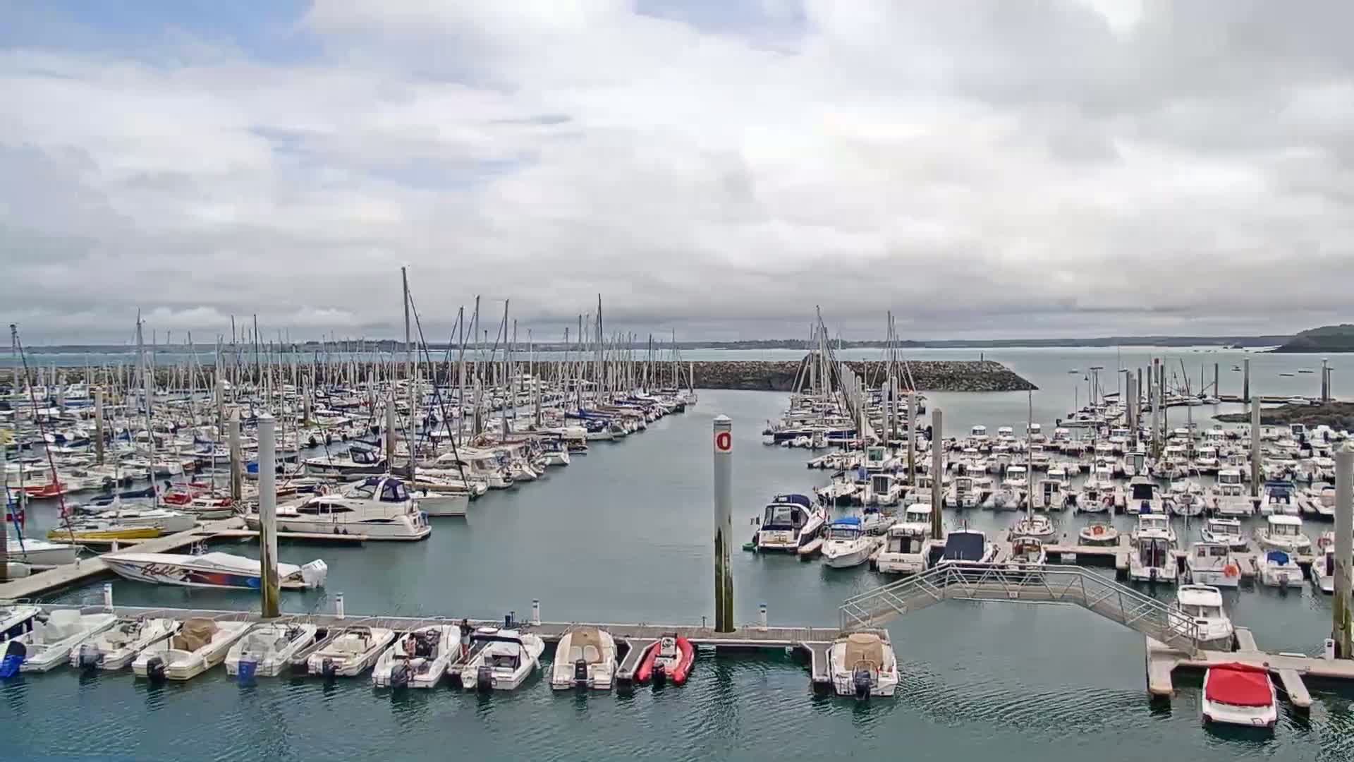 Saint-Cast-le-Guildo Marine & Beach Live Cam - Dinan, Cotes-d'Armor, Bretagne, France