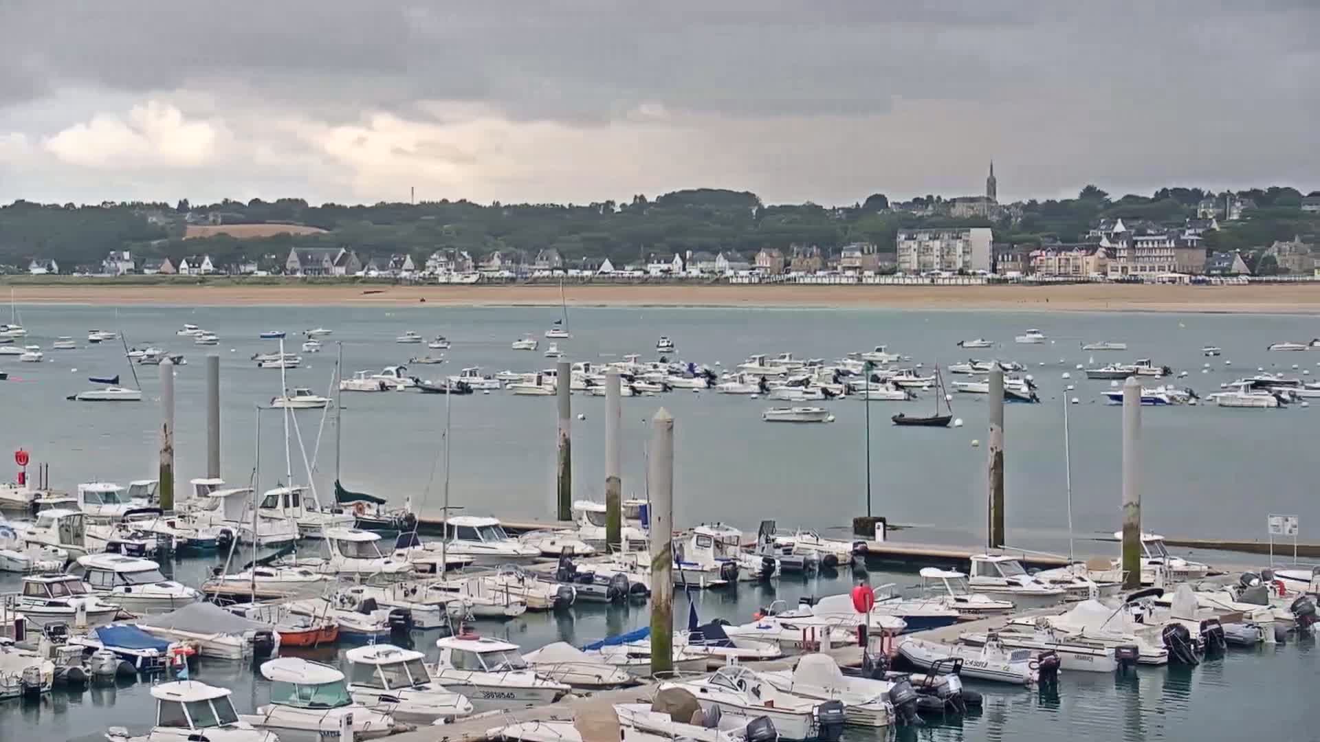 Saint-Cast-le-Guildo Marine & Beach Live Cam - Dinan, Cotes-d'Armor, Bretagne, France