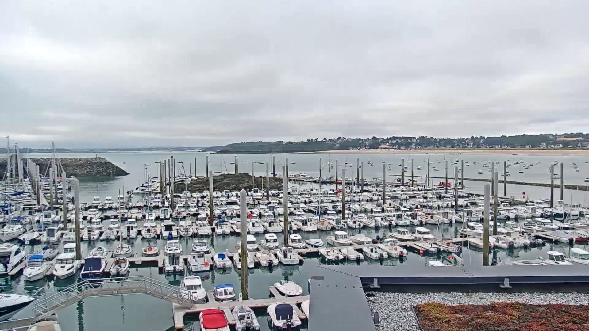 Saint-Cast-le-Guildo Marine & Beach Live Cam - Dinan, Cotes-d'Armor, Bretagne, France
