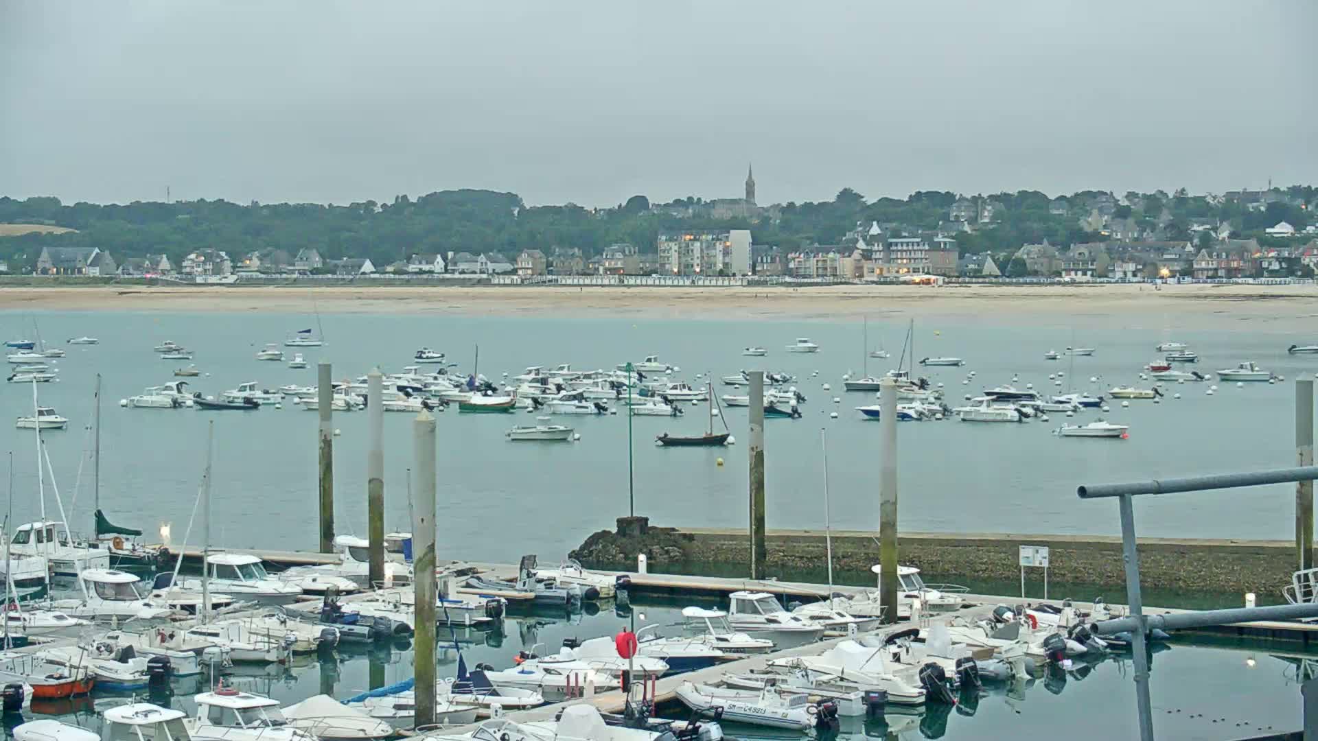 Saint-Cast-le-Guildo Marine & Beach Live Cam - Dinan, Cotes-d'Armor, Bretagne, France