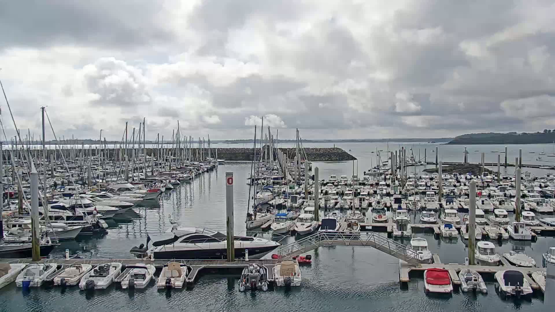 Saint-Cast-le-Guildo Marine & Beach Live Cam - Dinan, Cotes-d'Armor, Bretagne, France
