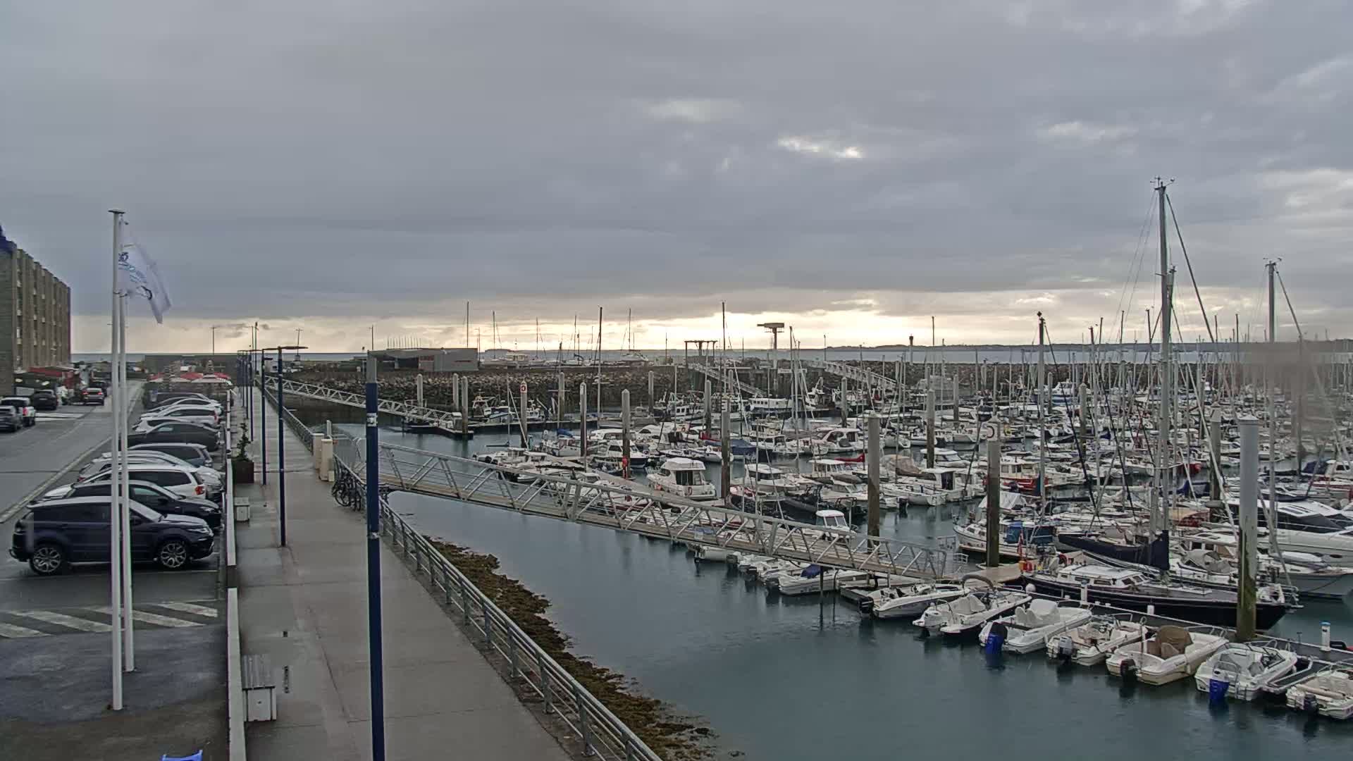 Saint-Cast-le-Guildo Marine & Beach Live Cam - Dinan, Cotes-d'Armor, Bretagne, France
