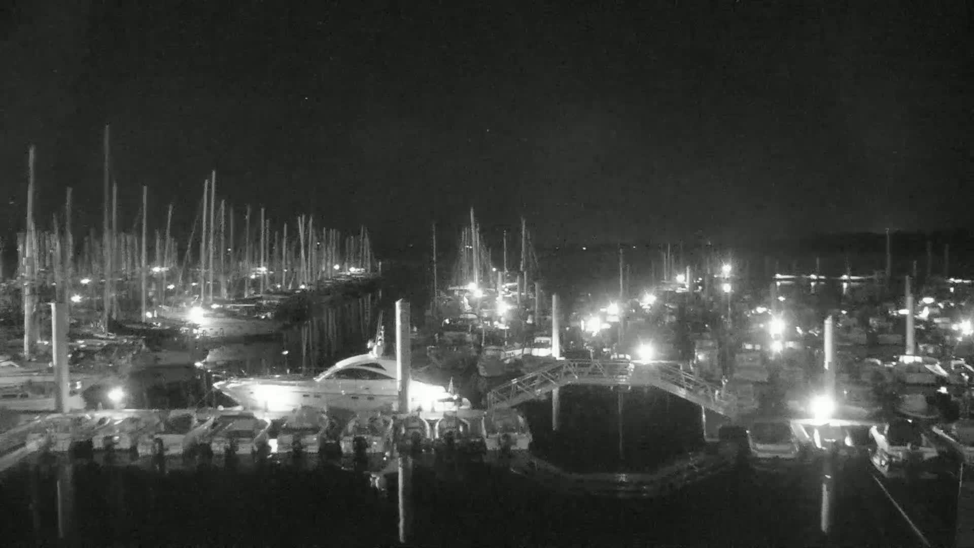 Saint-Cast-le-Guildo Marine & Beach Live Cam - Dinan, Cotes-d'Armor, Bretagne, France