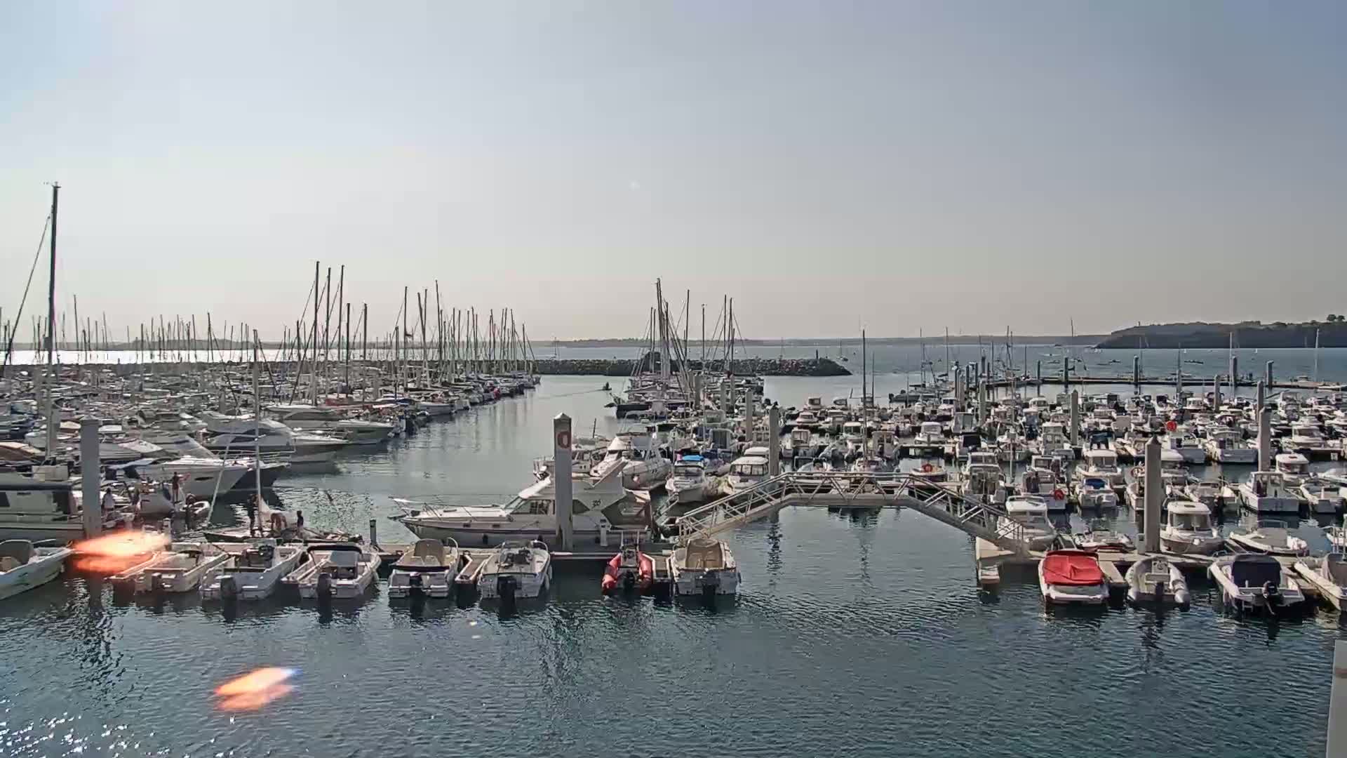 Saint-Cast-le-Guildo Marine & Beach Live Cam - Dinan, Cotes-d'Armor, Bretagne, France