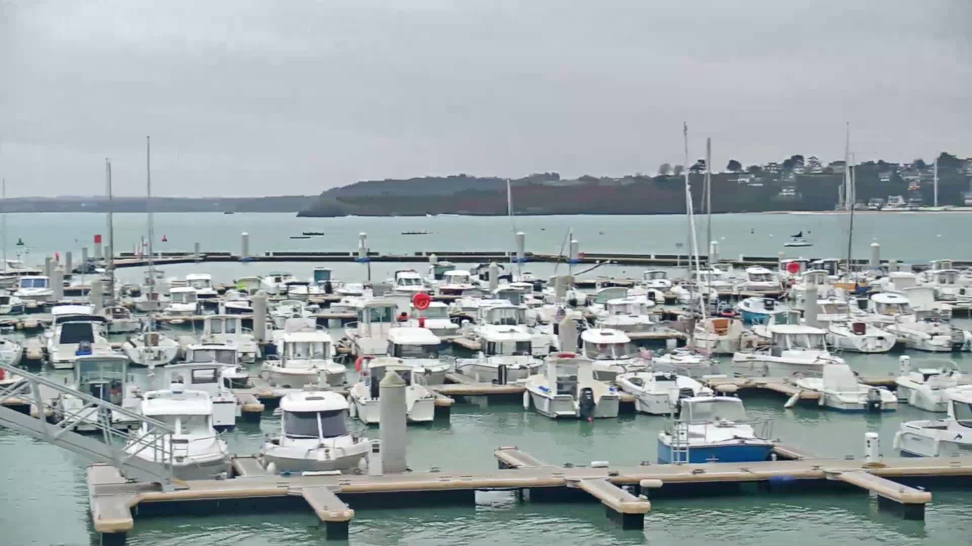Saint-Cast-le-Guildo Marine & Beach Live Cam - Dinan, Cotes-d'Armor, Bretagne, France