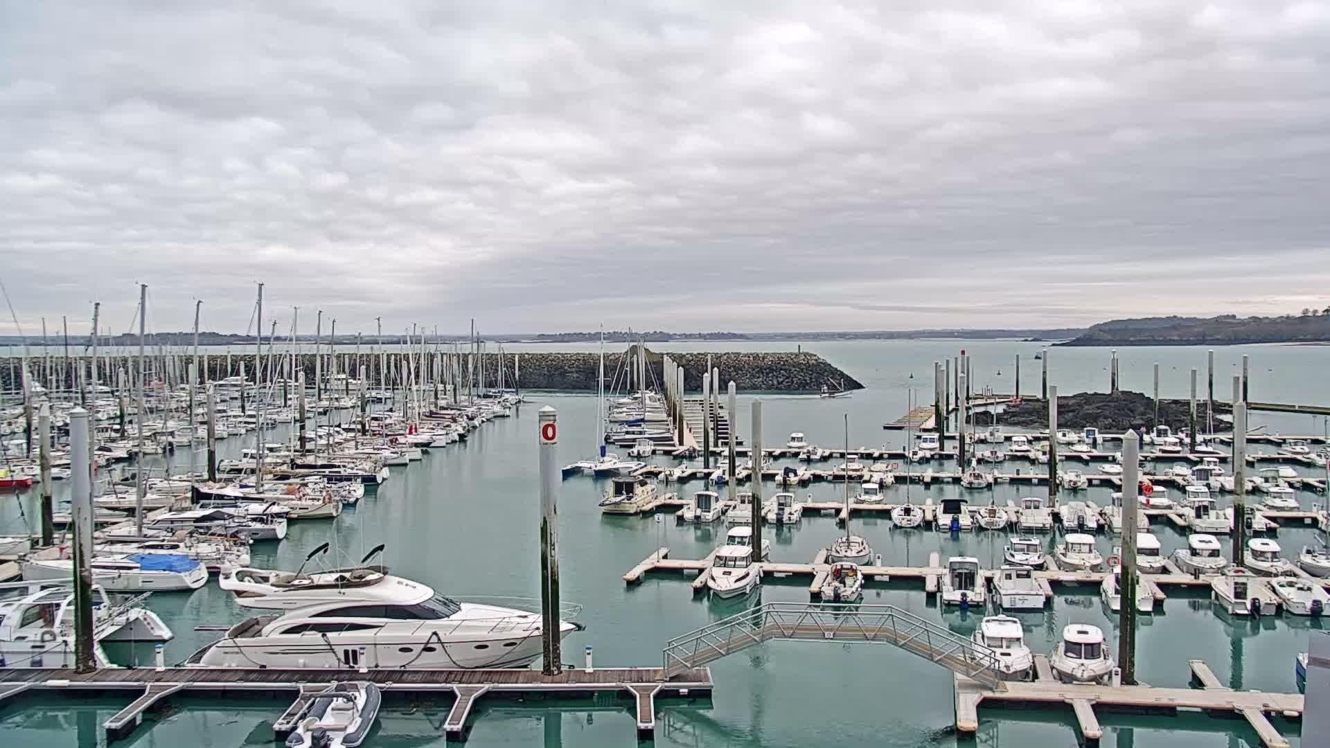 Saint-Cast-le-Guildo Marine & Beach Live Cam - Dinan, Cotes-d'Armor, Bretagne, France