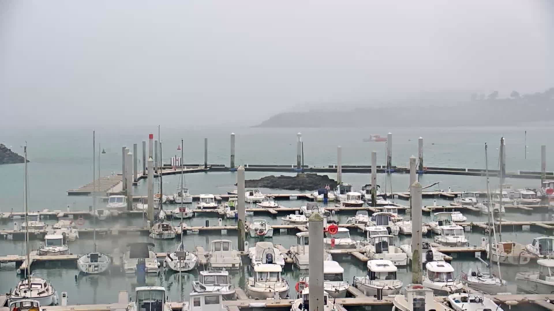 Saint-Cast-le-Guildo Marine & Beach Live Cam - Dinan, Cotes-d'Armor, Bretagne, France
