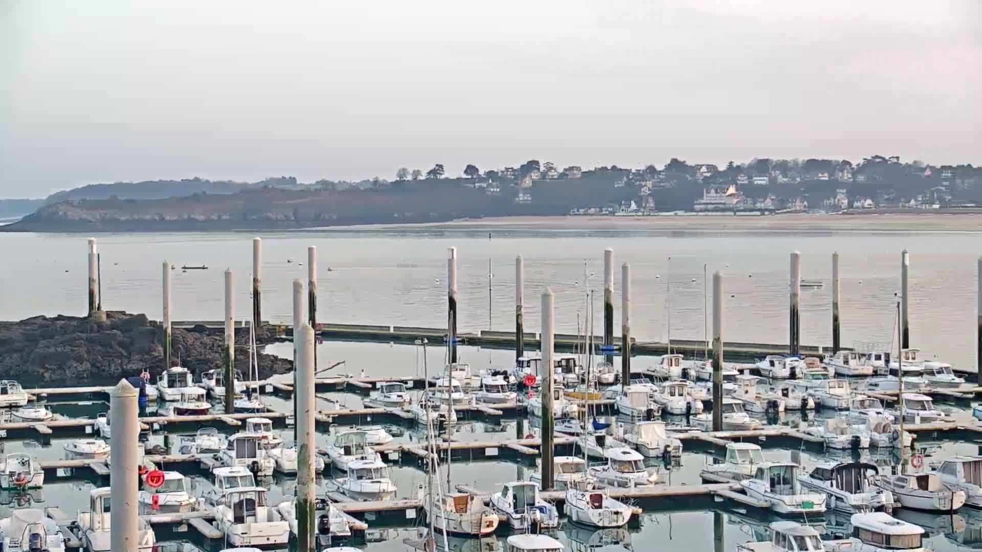 Saint-Cast-le-Guildo Marine & Beach Live Cam - Dinan, Cotes-d'Armor, Bretagne, France