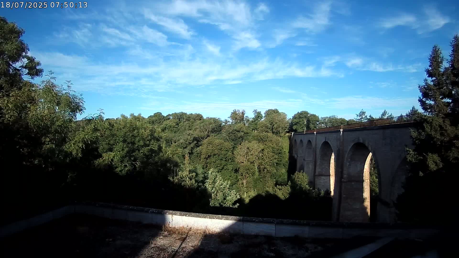 Semur-en-Auxois Commune  Village Live Cam - Montbard, Cote-d'Or, Bourgogne-Franche-Comte, France
