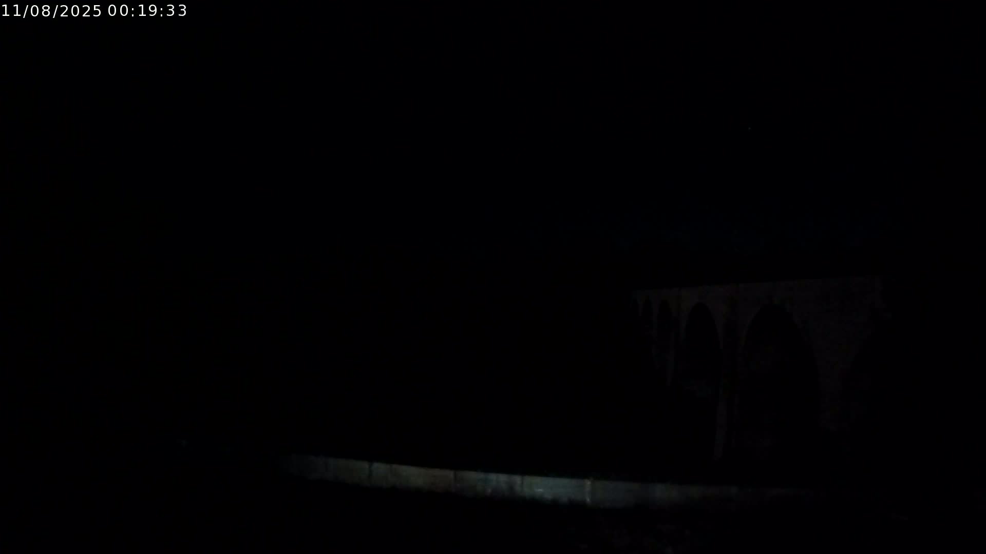Semur-en-Auxois Commune  Village Live Cam - Montbard, Cote-d'Or, Bourgogne-Franche-Comte, France