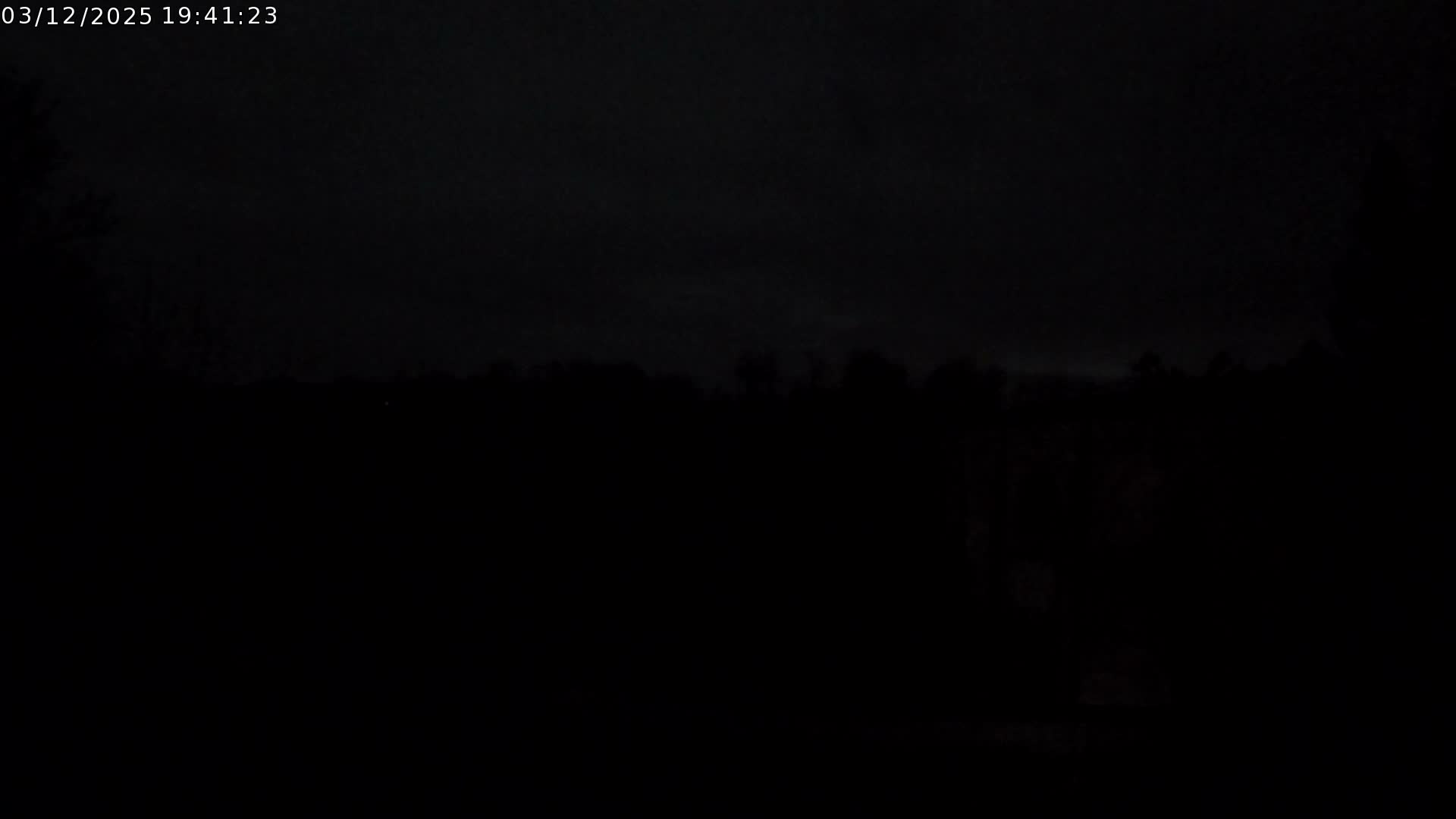 Semur-en-Auxois Commune  Village Live Cam - Montbard, Cote-d'Or, Bourgogne-Franche-Comte, France