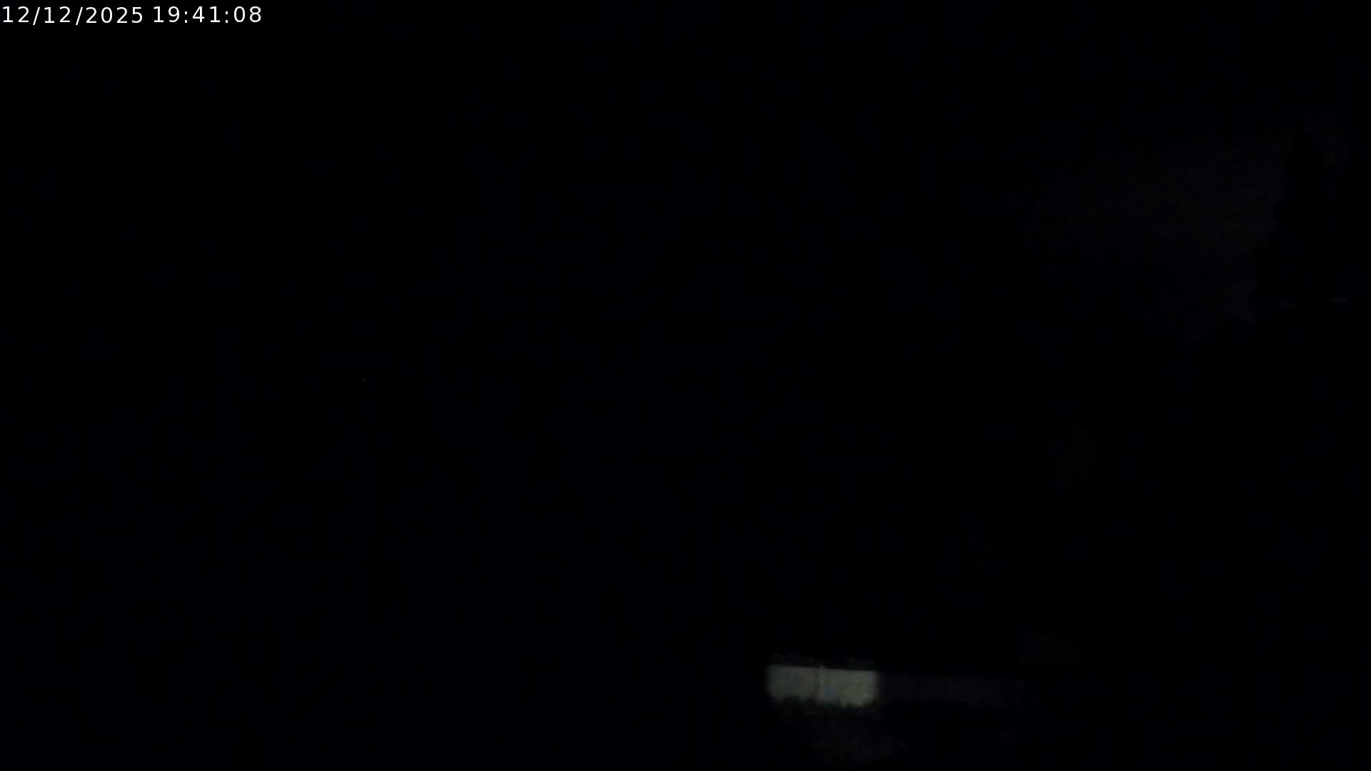 Semur-en-Auxois Commune  Village Live Cam - Montbard, Cote-d'Or, Bourgogne-Franche-Comte, France