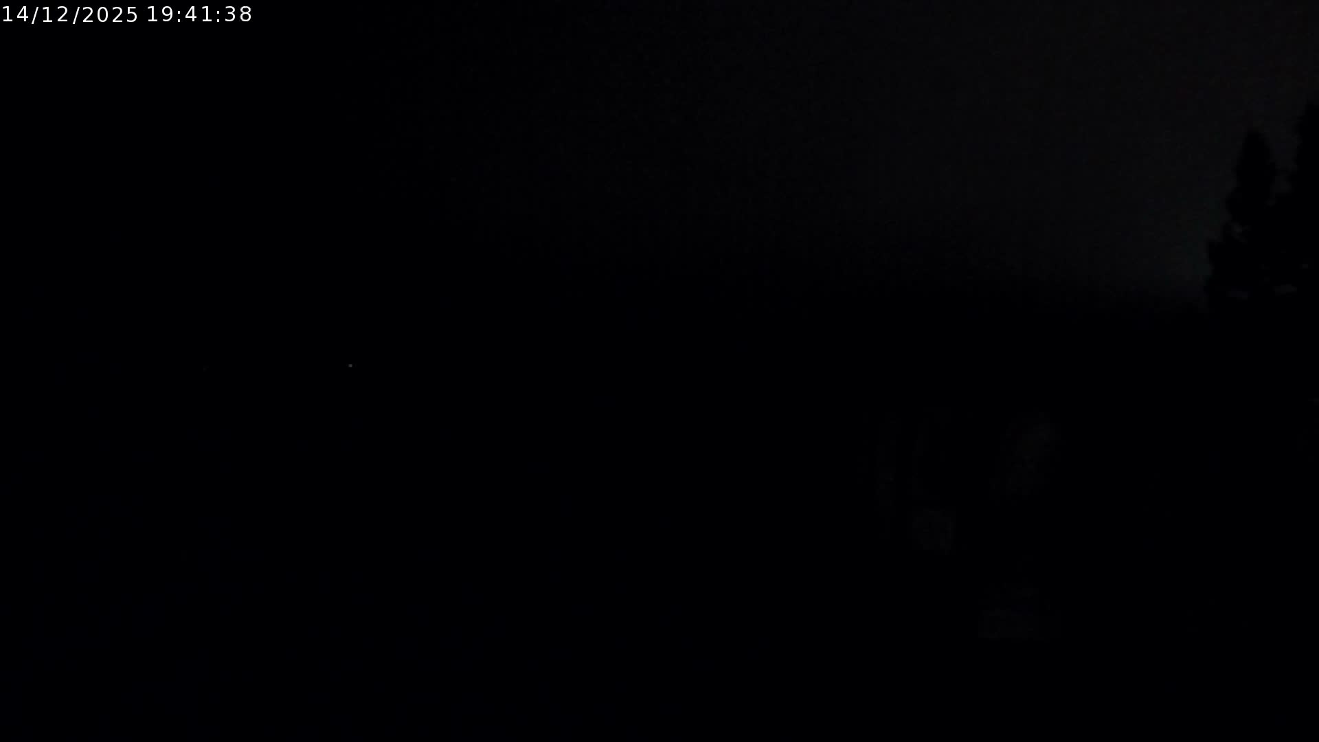 Semur-en-Auxois Commune  Village Live Cam - Montbard, Cote-d'Or, Bourgogne-Franche-Comte, France