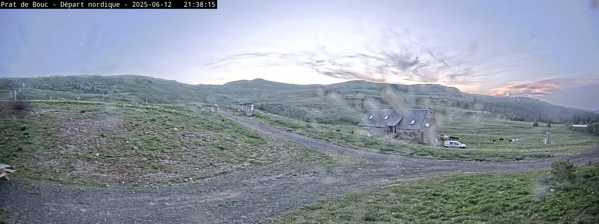 Albepierre-Bredons , Prat de Bouc Ski Slopes Live Cam - Saint-Flour, Cantal, Auvergne-Rhone-Alpes