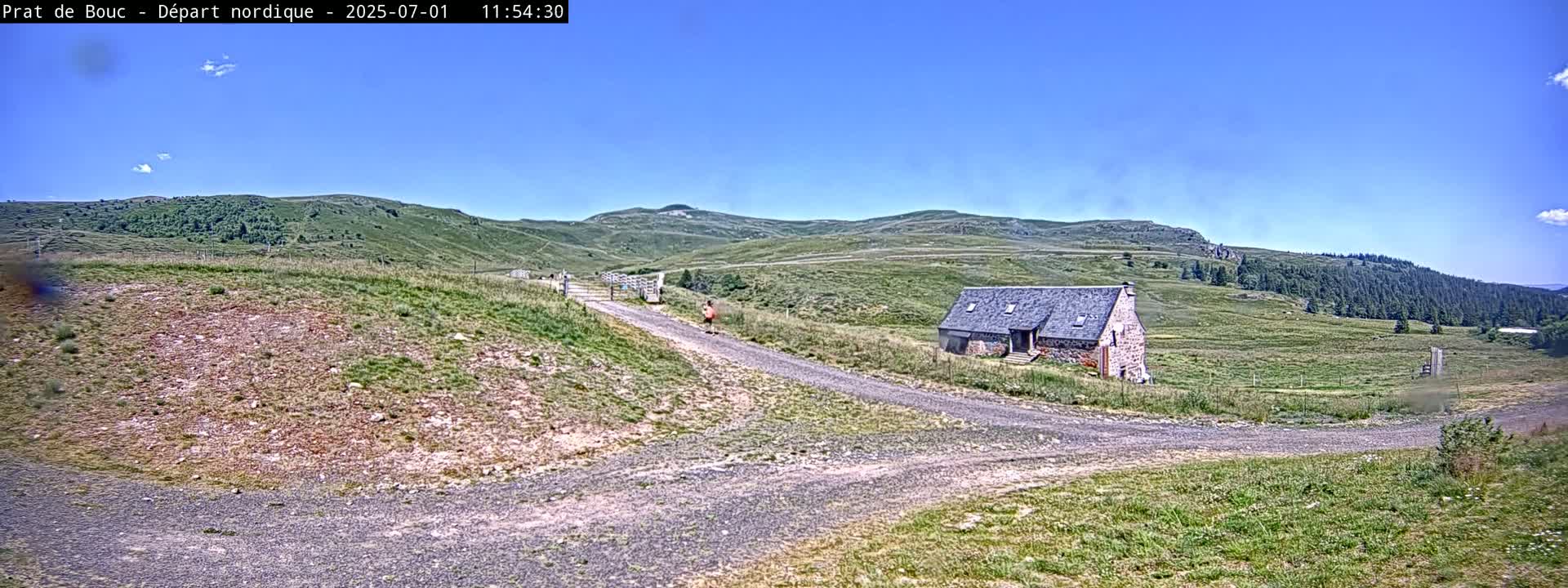 Albepierre-Bredons , Prat de Bouc Ski Slopes Live Cam - Saint-Flour, Cantal, Auvergne-Rhone-Alpes