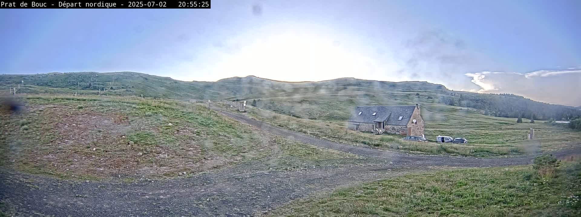 Albepierre-Bredons , Prat de Bouc Ski Slopes Live Cam - Saint-Flour, Cantal, Auvergne-Rhone-Alpes