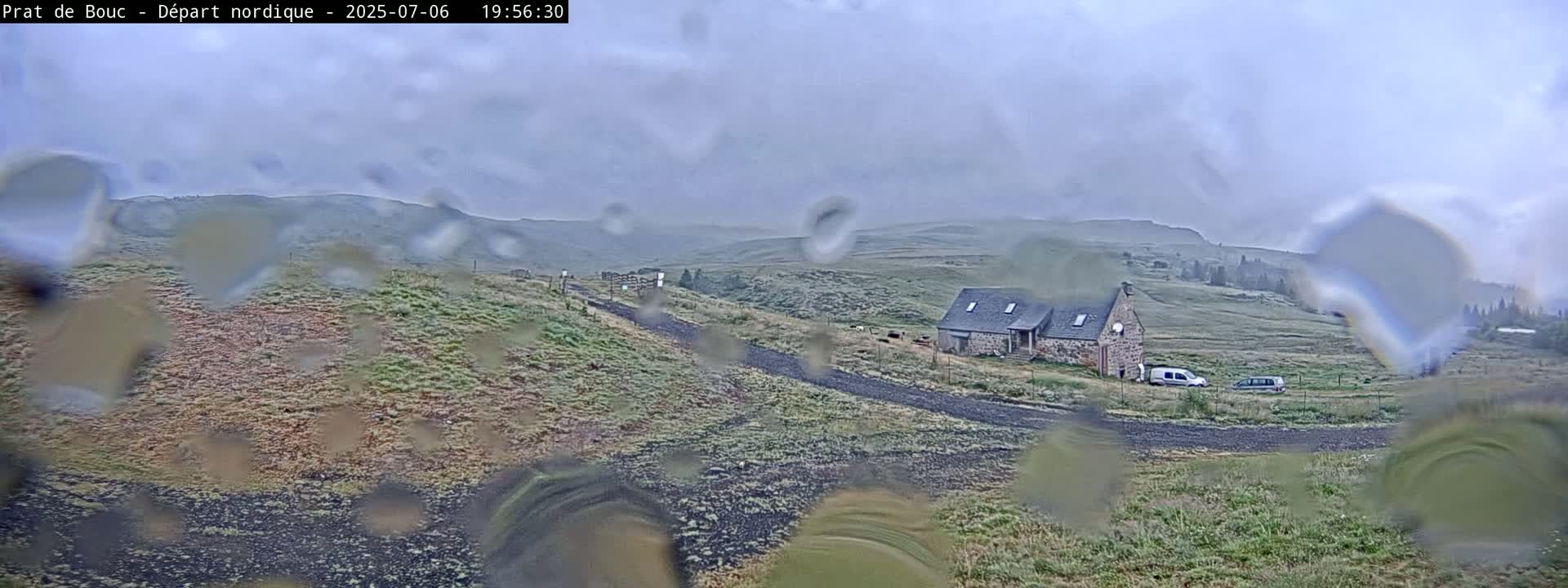 Albepierre-Bredons , Prat de Bouc Ski Slopes Live Cam - Saint-Flour, Cantal, Auvergne-Rhone-Alpes