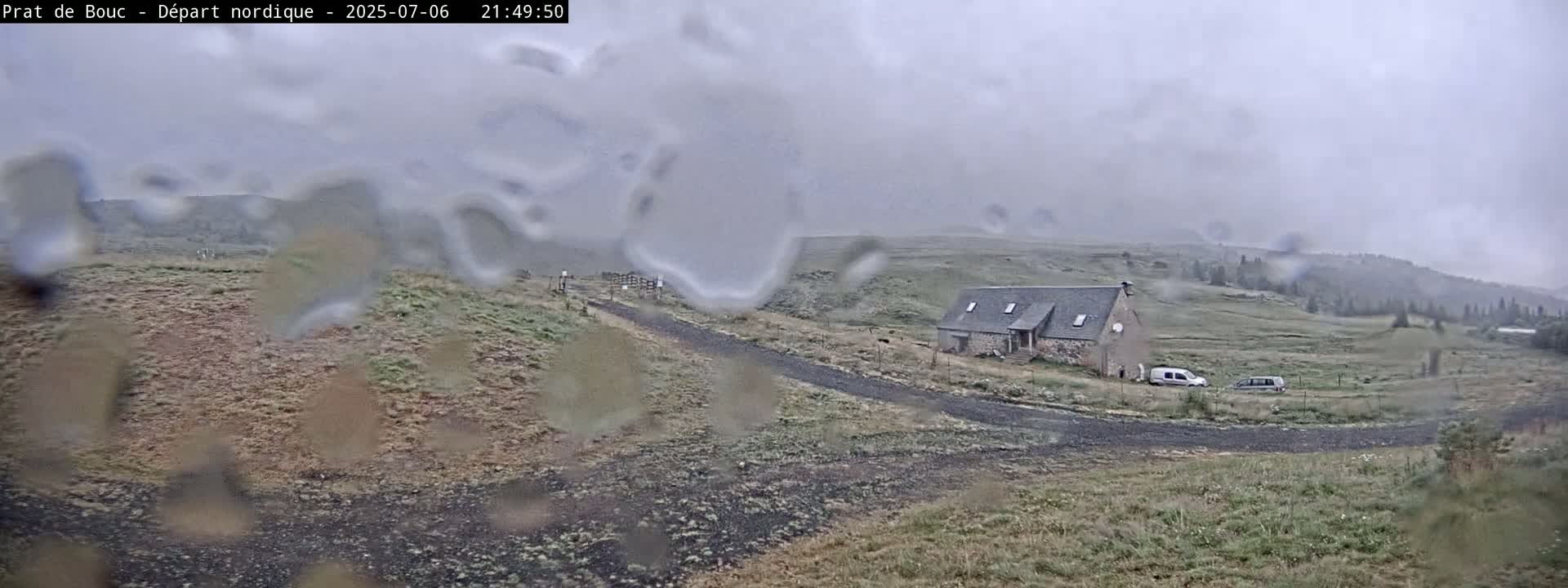 Albepierre-Bredons , Prat de Bouc Ski Slopes Live Cam - Saint-Flour, Cantal, Auvergne-Rhone-Alpes