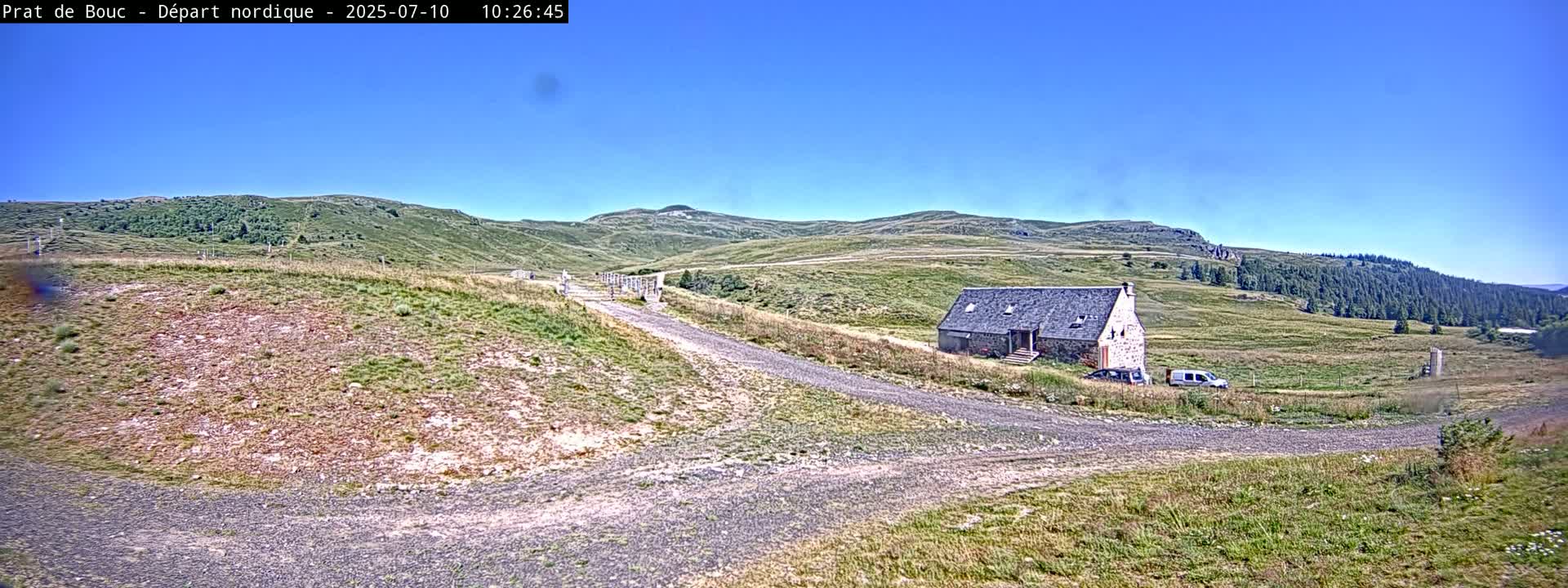 Albepierre-Bredons , Prat de Bouc Ski Slopes Live Cam - Saint-Flour, Cantal, Auvergne-Rhone-Alpes