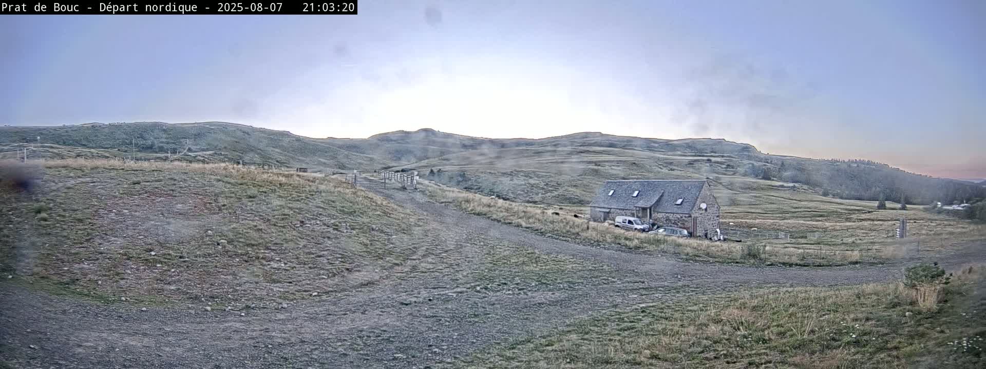Albepierre-Bredons , Prat de Bouc Ski Slopes Live Cam - Saint-Flour, Cantal, Auvergne-Rhone-Alpes