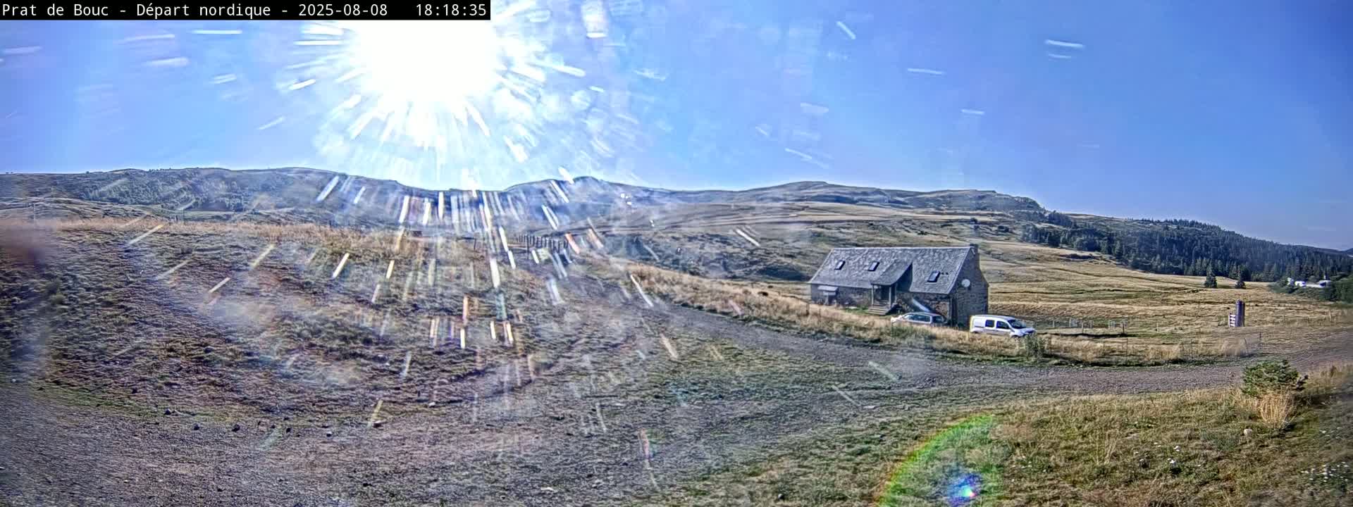 Albepierre-Bredons , Prat de Bouc Ski Slopes Live Cam - Saint-Flour, Cantal, Auvergne-Rhone-Alpes