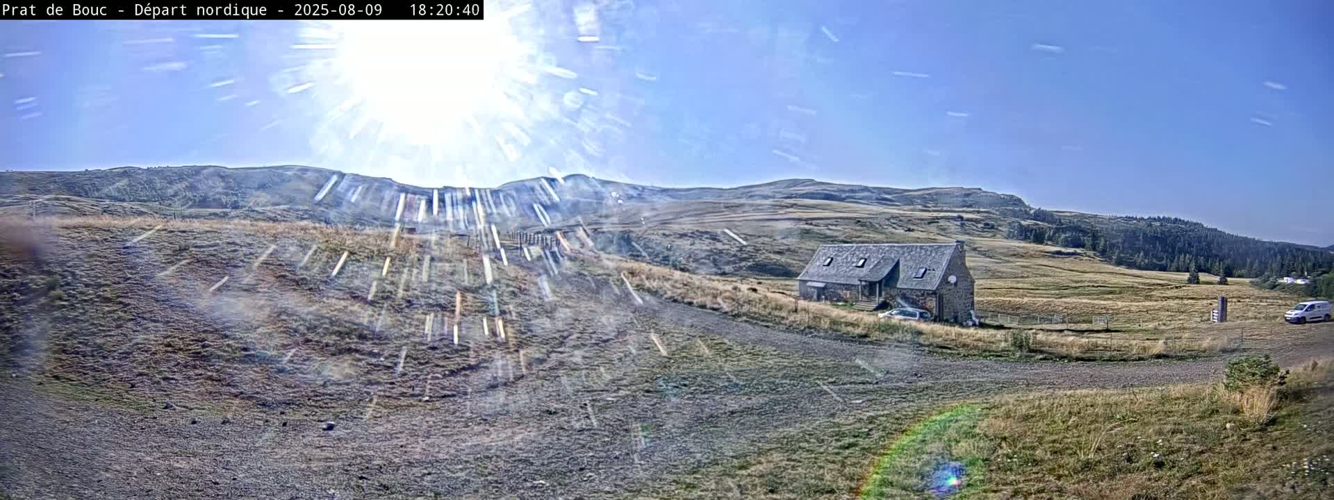 Albepierre-Bredons , Prat de Bouc Ski Slopes Live Cam - Saint-Flour, Cantal, Auvergne-Rhone-Alpes