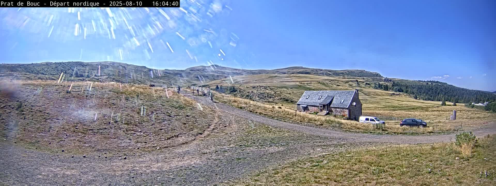 Albepierre-Bredons , Prat de Bouc Ski Slopes Live Cam - Saint-Flour, Cantal, Auvergne-Rhone-Alpes