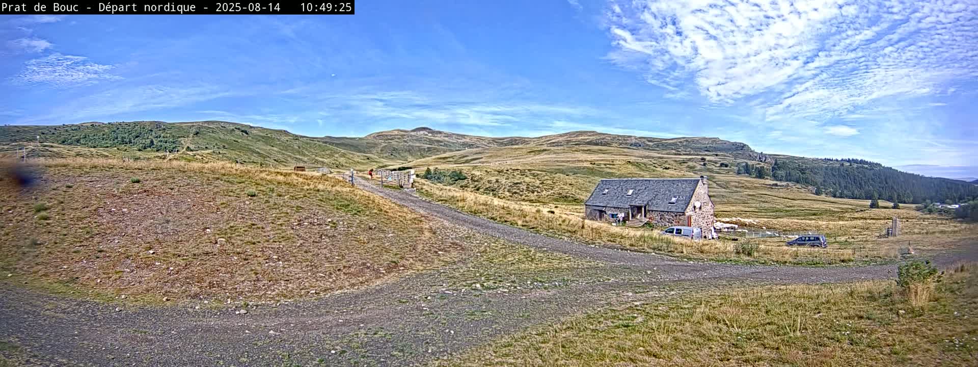 Albepierre-Bredons , Prat de Bouc Ski Slopes Live Cam - Saint-Flour, Cantal, Auvergne-Rhone-Alpes