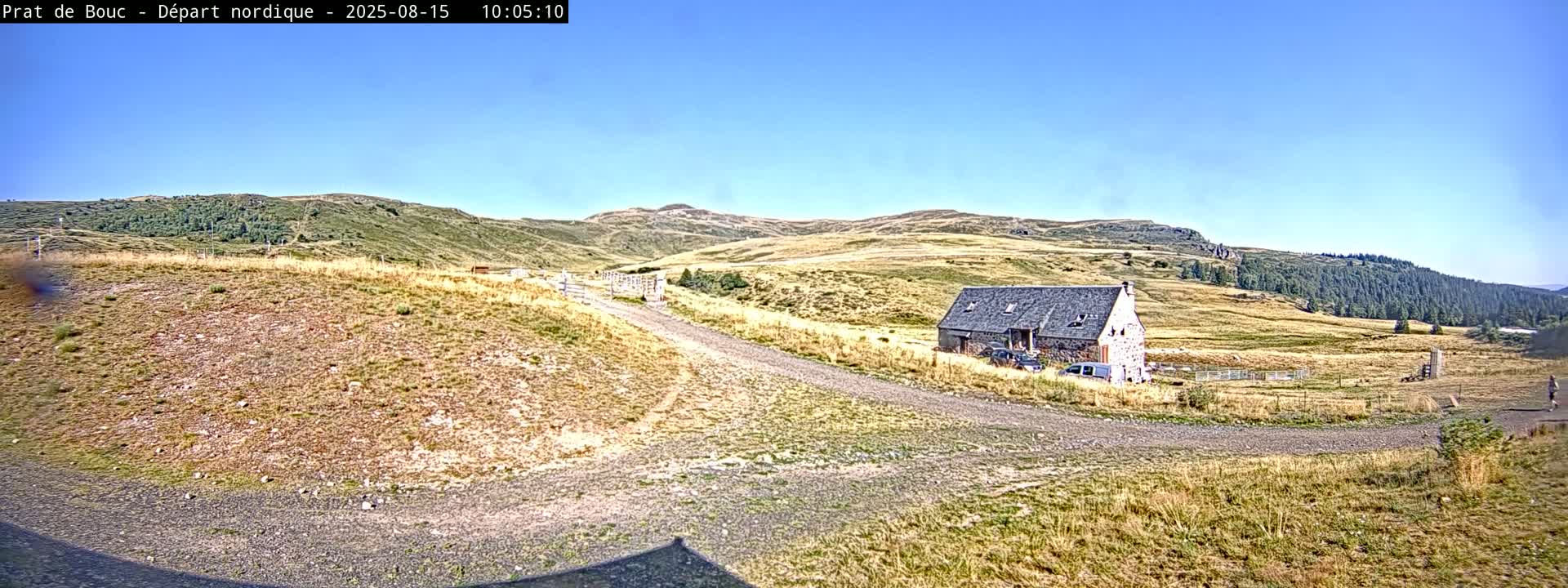Albepierre-Bredons , Prat de Bouc Ski Slopes Live Cam - Saint-Flour, Cantal, Auvergne-Rhone-Alpes
