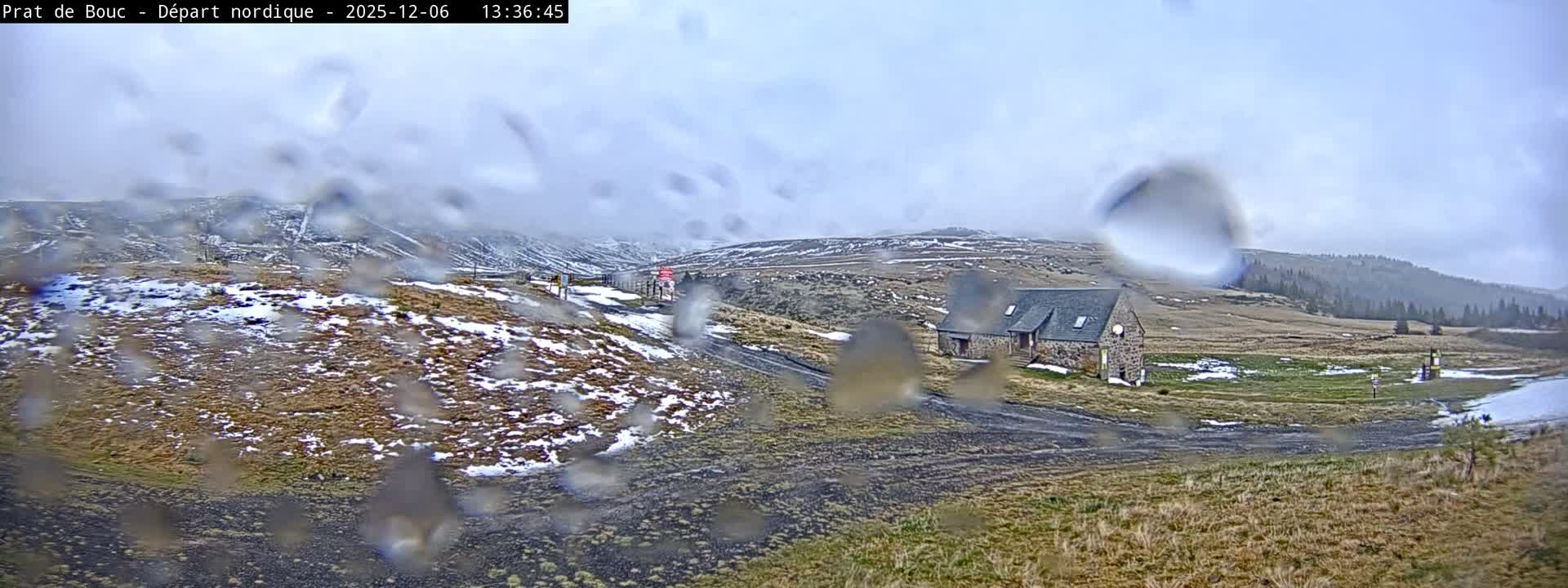 Albepierre-Bredons , Prat de Bouc Ski Slopes Live Cam - Saint-Flour, Cantal, Auvergne-Rhone-Alpes