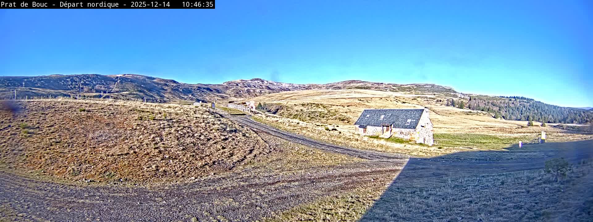 Albepierre-Bredons , Prat de Bouc Ski Slopes Live Cam - Saint-Flour, Cantal, Auvergne-Rhone-Alpes