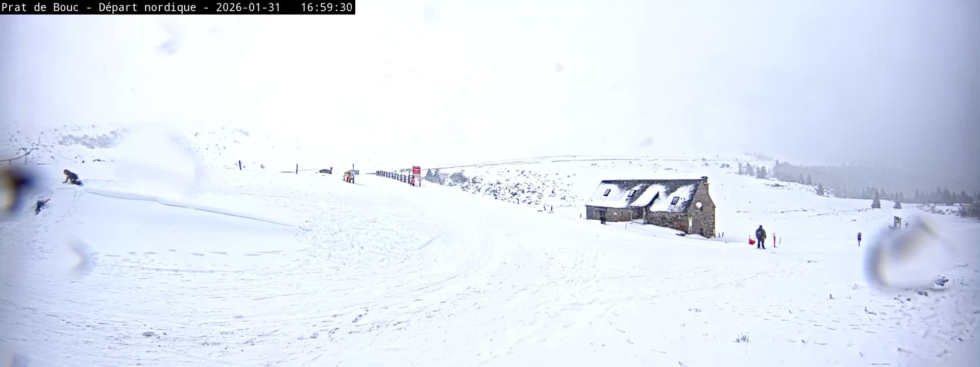 Albepierre-Bredons , Prat de Bouc Ski Slopes Live Cam - Saint-Flour, Cantal, Auvergne-Rhone-Alpes