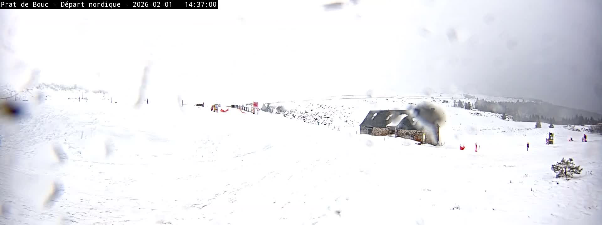 Albepierre-Bredons , Prat de Bouc Ski Slopes Live Cam - Saint-Flour, Cantal, Auvergne-Rhone-Alpes