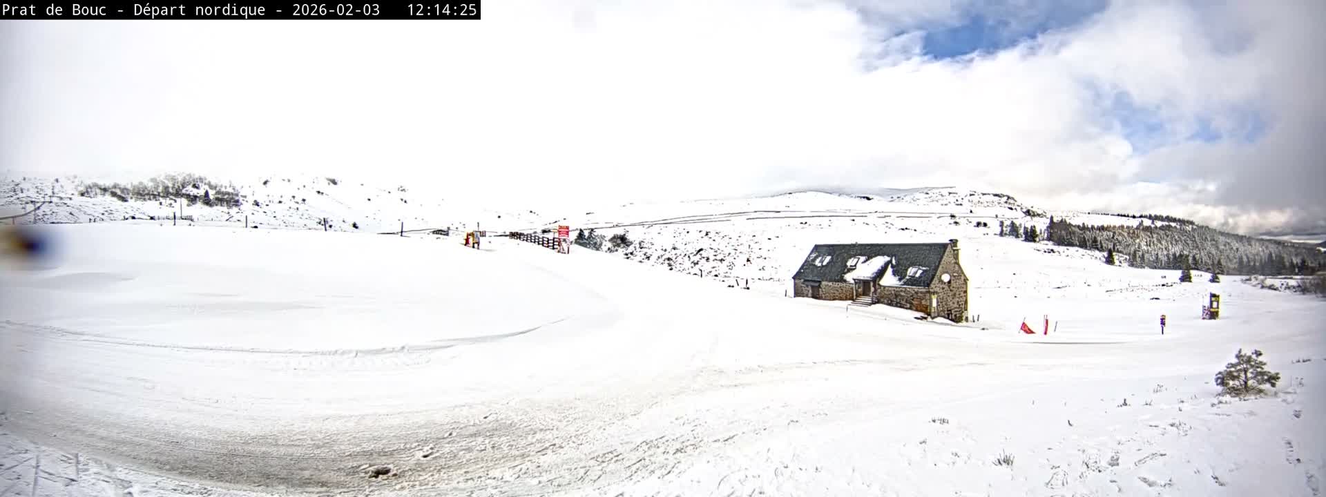 Albepierre-Bredons , Prat de Bouc Ski Slopes Live Cam - Saint-Flour, Cantal, Auvergne-Rhone-Alpes