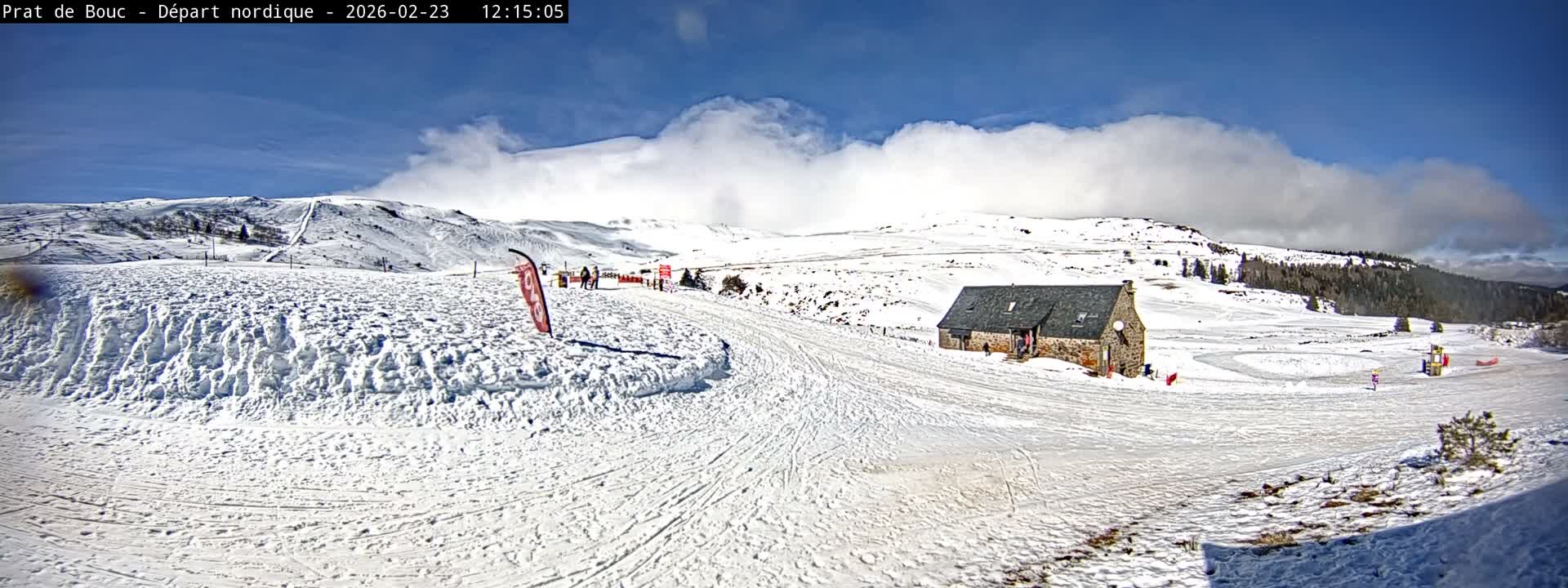 Albepierre-Bredons , Prat de Bouc Ski Slopes Live Cam - Saint-Flour, Cantal, Auvergne-Rhone-Alpes