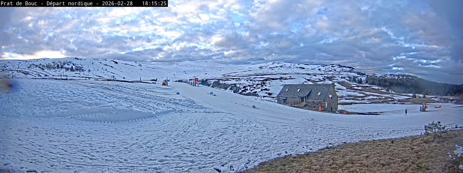 Albepierre-Bredons , Prat de Bouc Ski Slopes Live Cam - Saint-Flour, Cantal, Auvergne-Rhone-Alpes