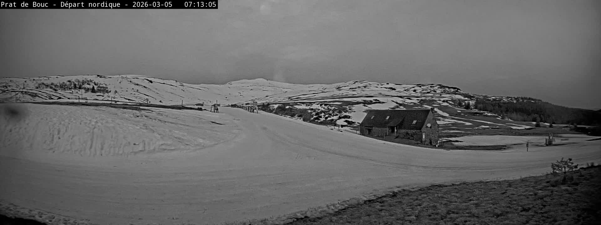 Albepierre-Bredons , Prat de Bouc Ski Slopes Live Cam - Saint-Flour, Cantal, Auvergne-Rhone-Alpes