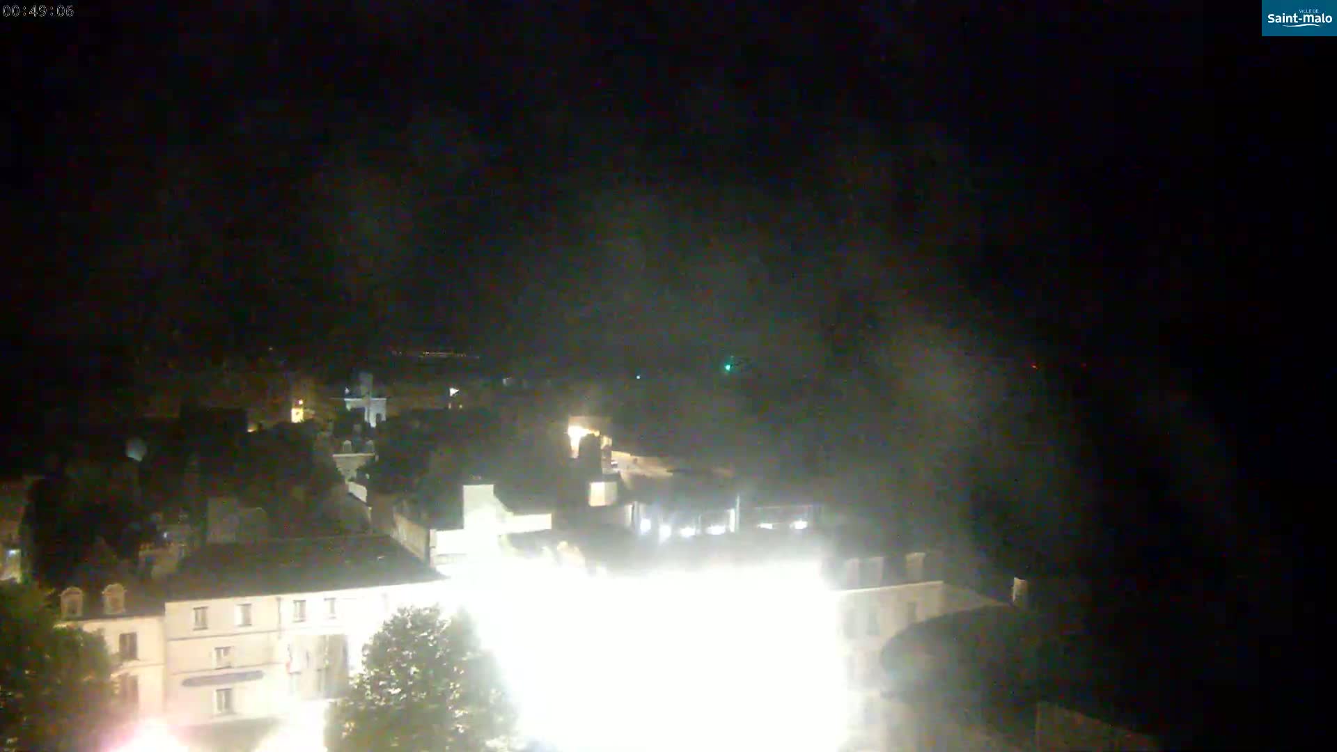 Saint-Malo City & Beach View Skyline Live Cam - Saint-Malo, Ille-et-Vilaine, Bretagne, France